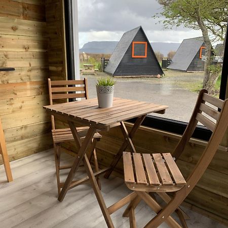 Hotel Carrowmena School House & Glamping Limavady Esterno foto