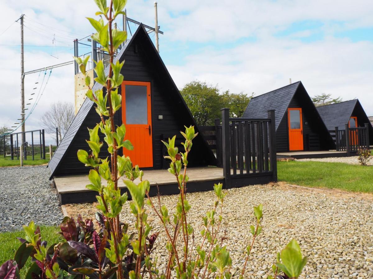 Hotel Carrowmena School House & Glamping Limavady Esterno foto