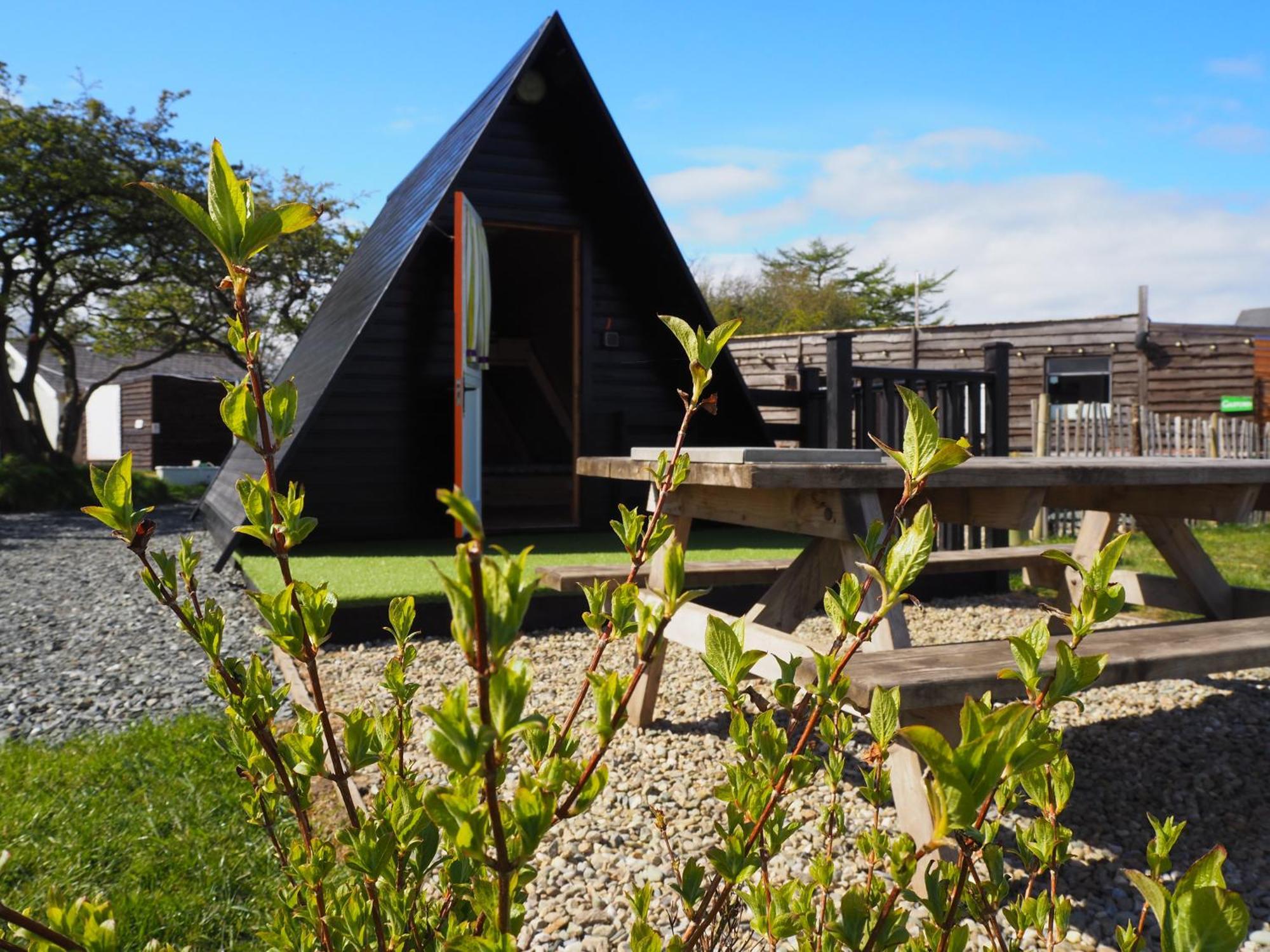 Hotel Carrowmena School House & Glamping Limavady Esterno foto