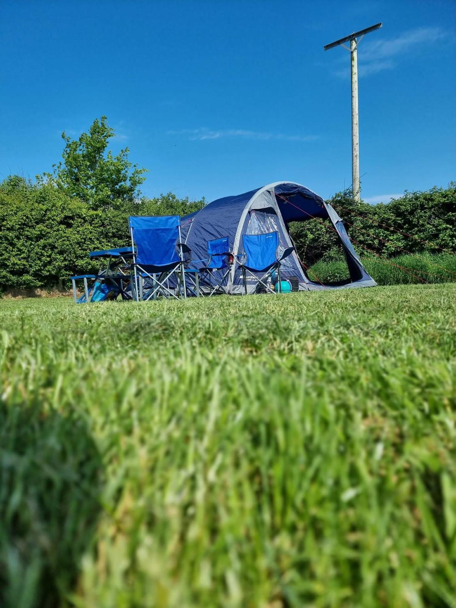 Hotel Carrowmena School House & Glamping Limavady Esterno foto